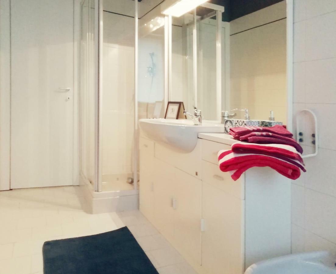 Here Apartment Турин Екстер'єр фото