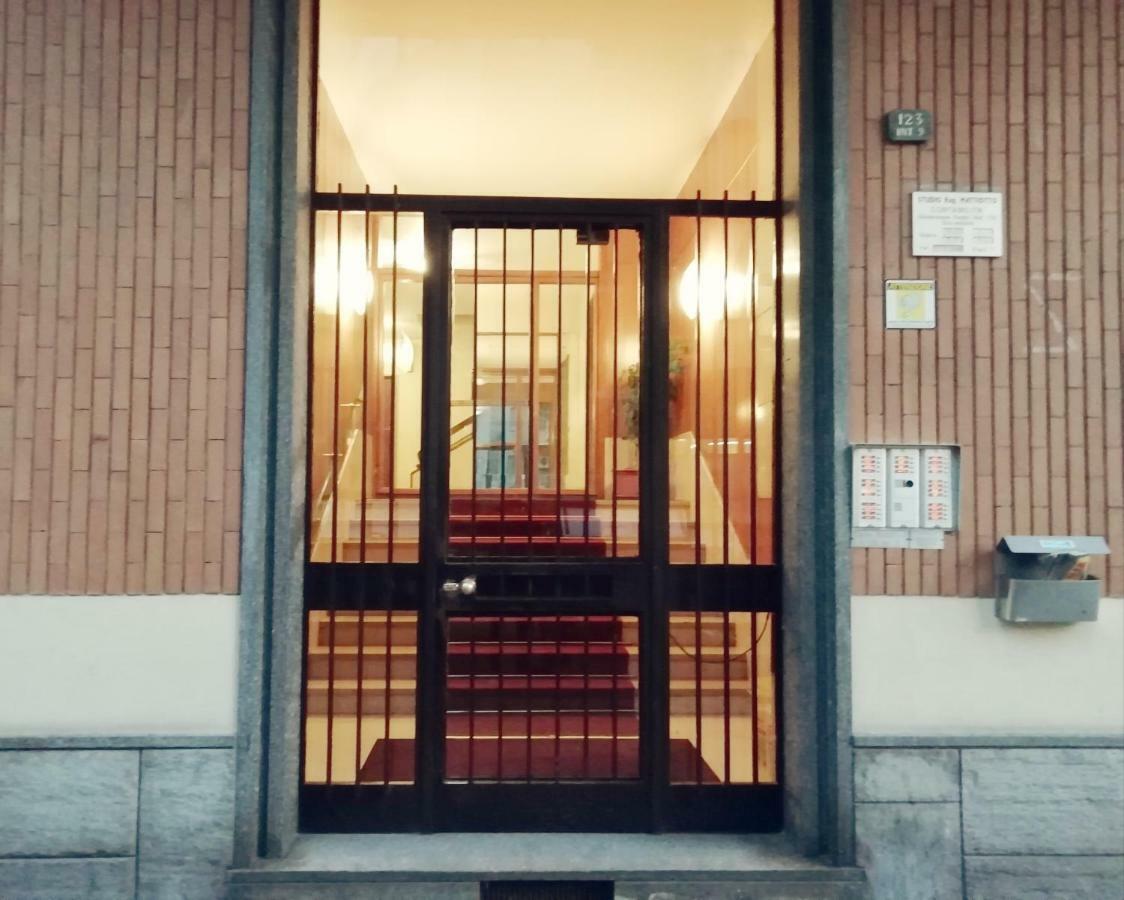 Here Apartment Турин Екстер'єр фото